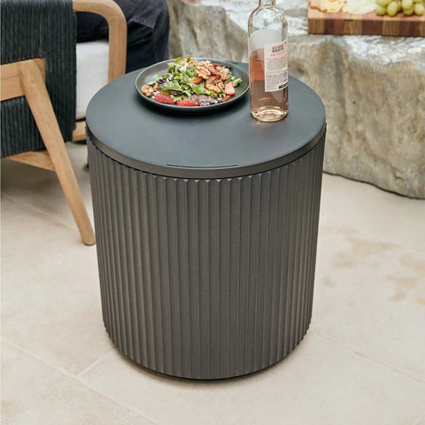 demi chill side table