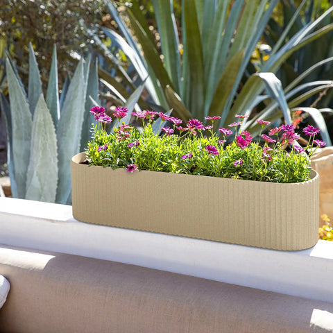 demi window box planter