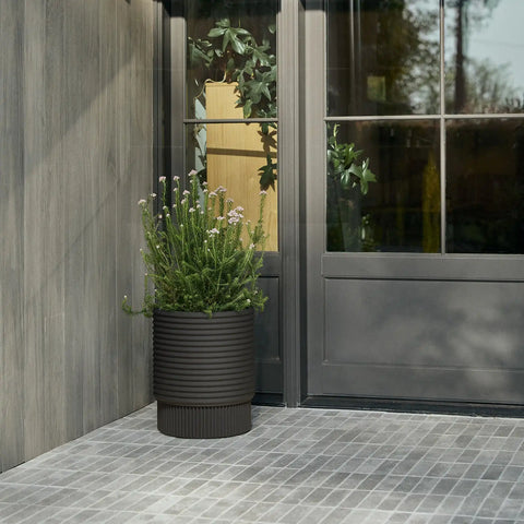 mod medium planter