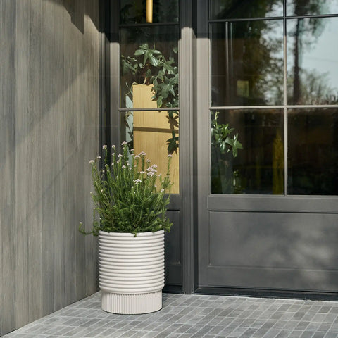 mod medium planter