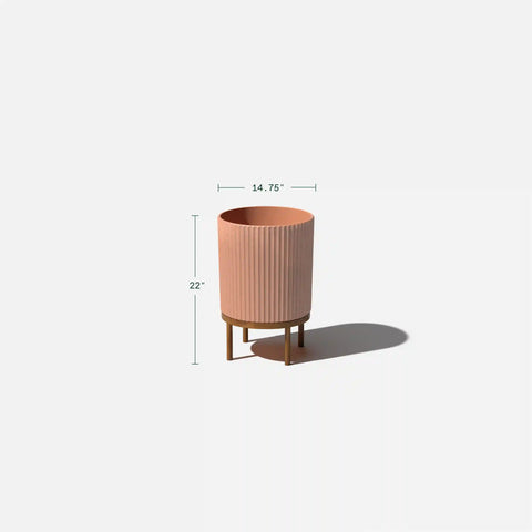 demi raised planter