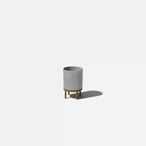 demi raised planter