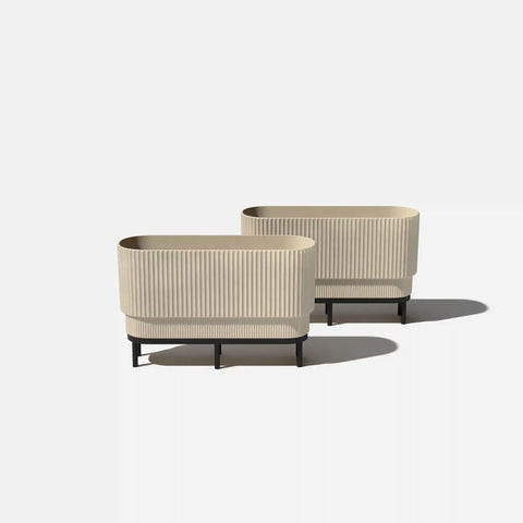 demi raised long planter